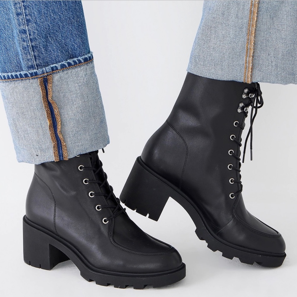 J Crew Lace-up ankle boot in leather 7.5